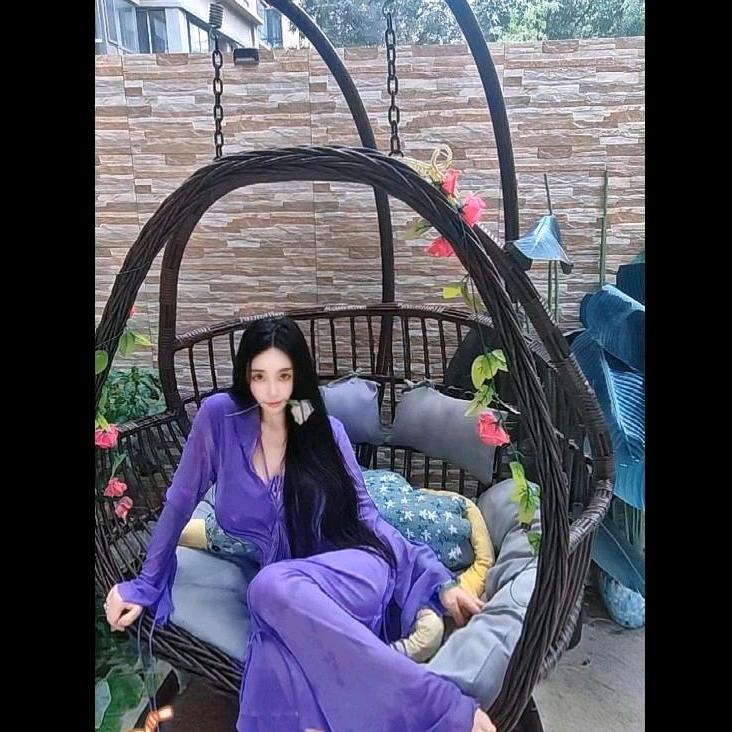 一位  李小姐姐