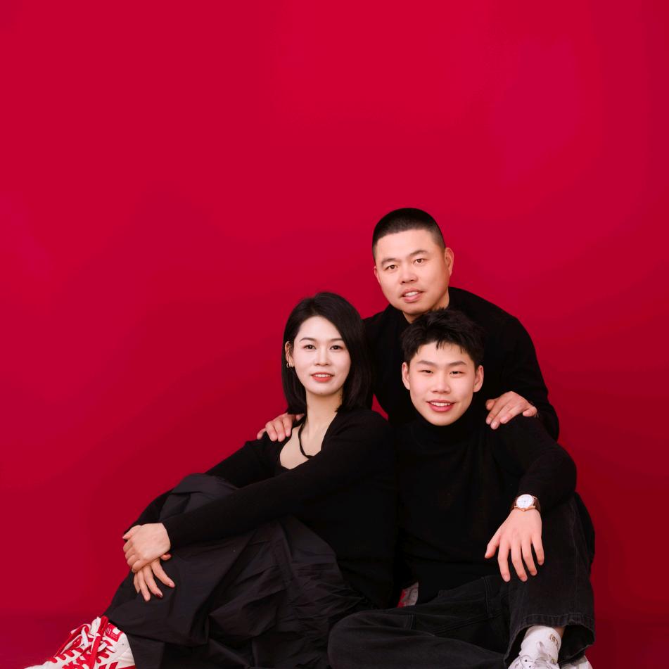 阿春。