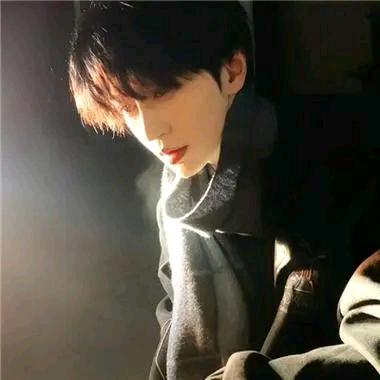 秋山👑