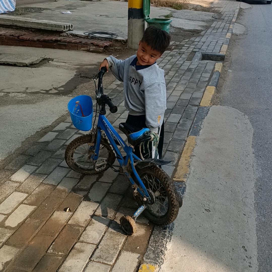 世界很大，常发农机团队。