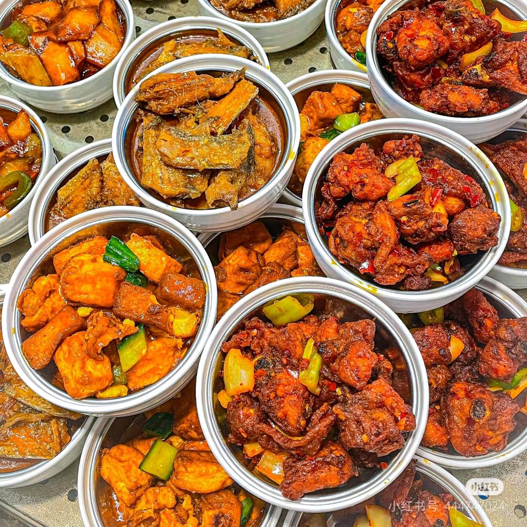 彭阳赵二食府瑞哥