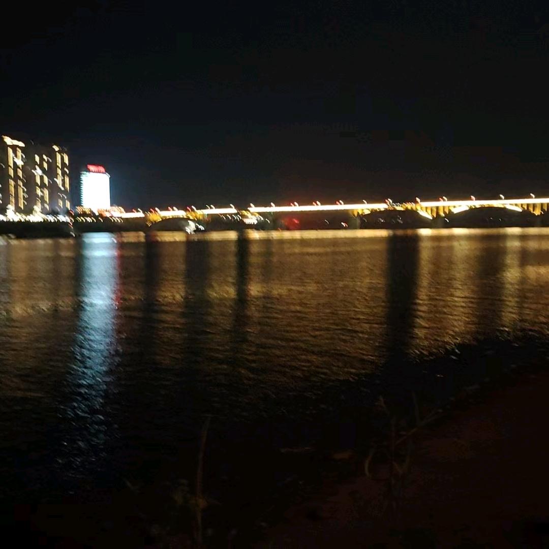 小陆，