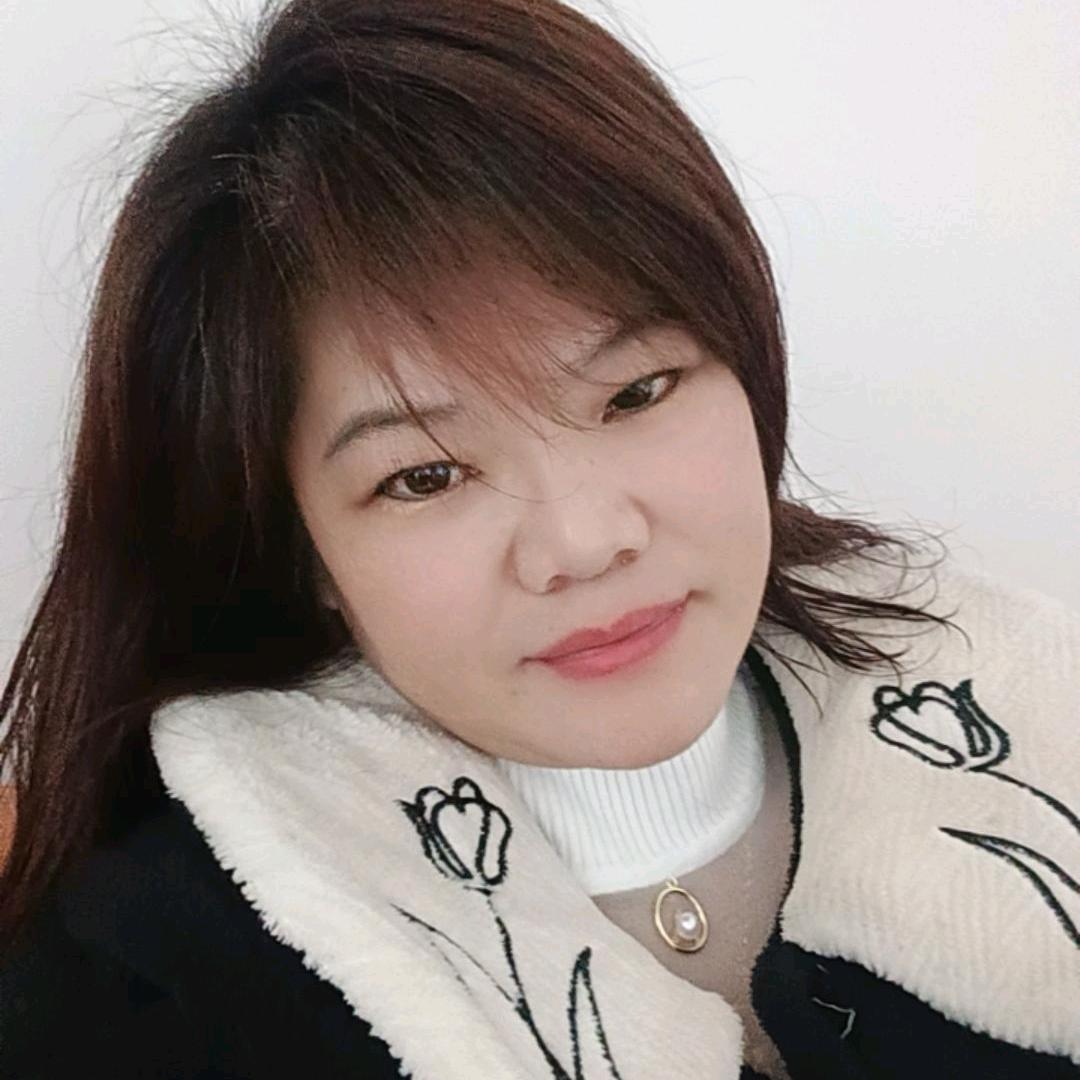 灯下倩影