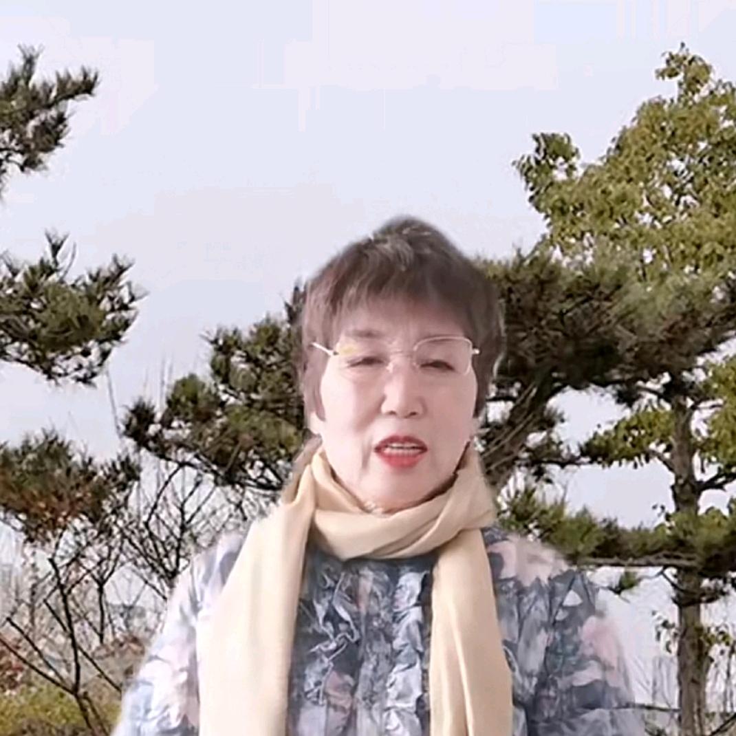 贾姐（中午12:20直播）