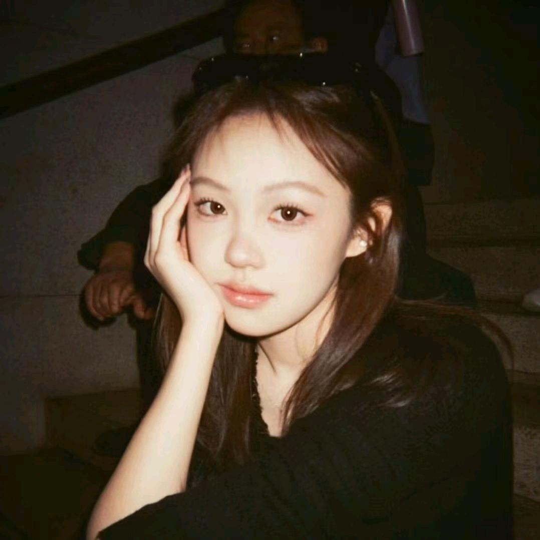 Y-FAN