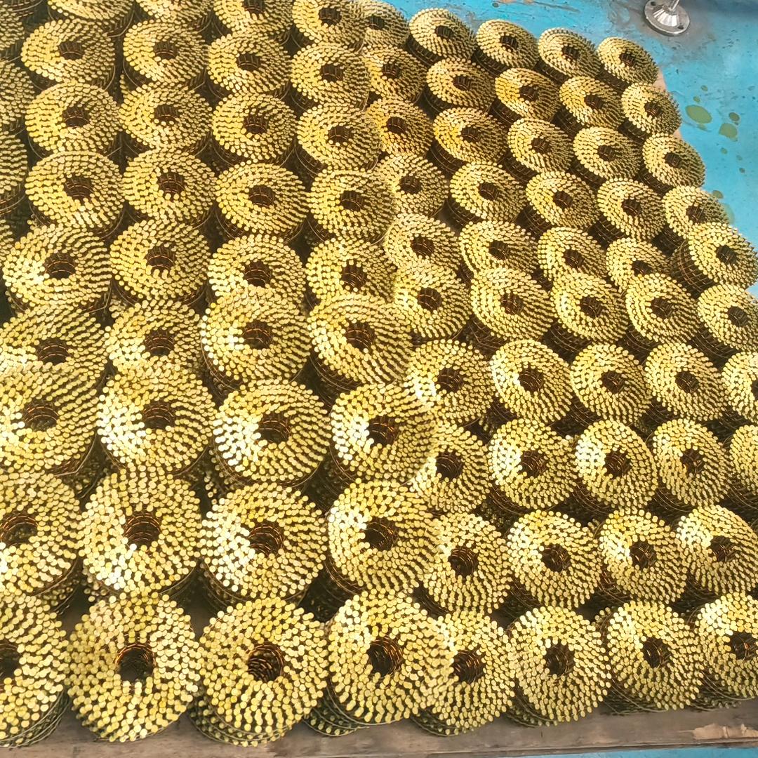 保利高档卷钉漆