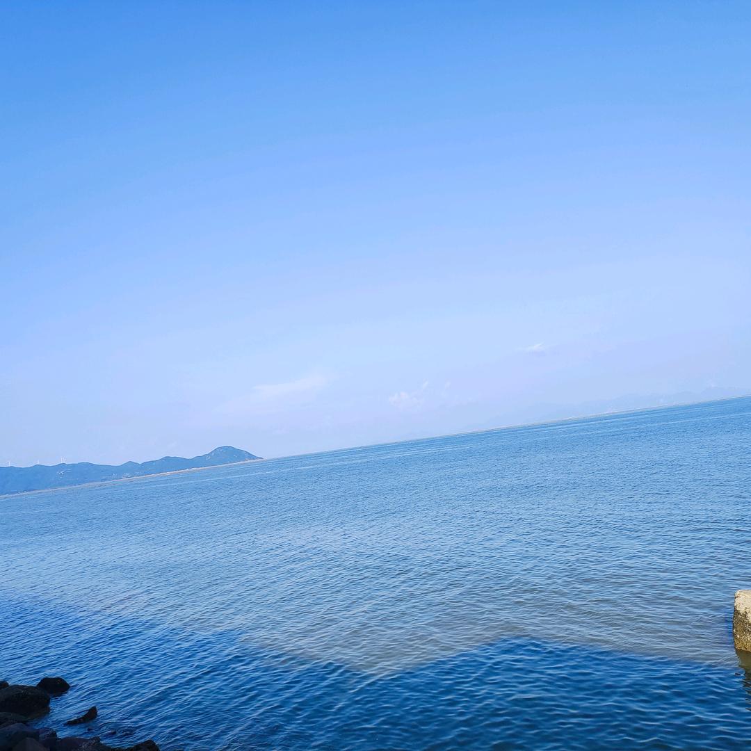 一起去看海