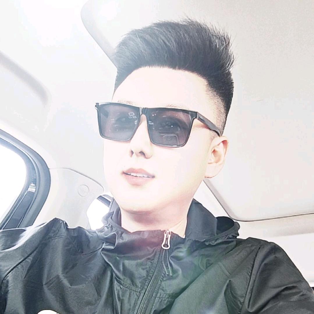 大个（193CM）