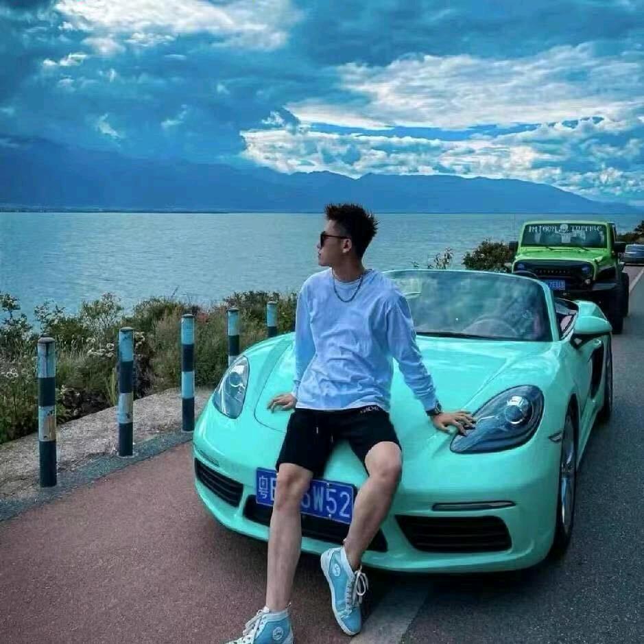 江影学长（回收旧衣服）