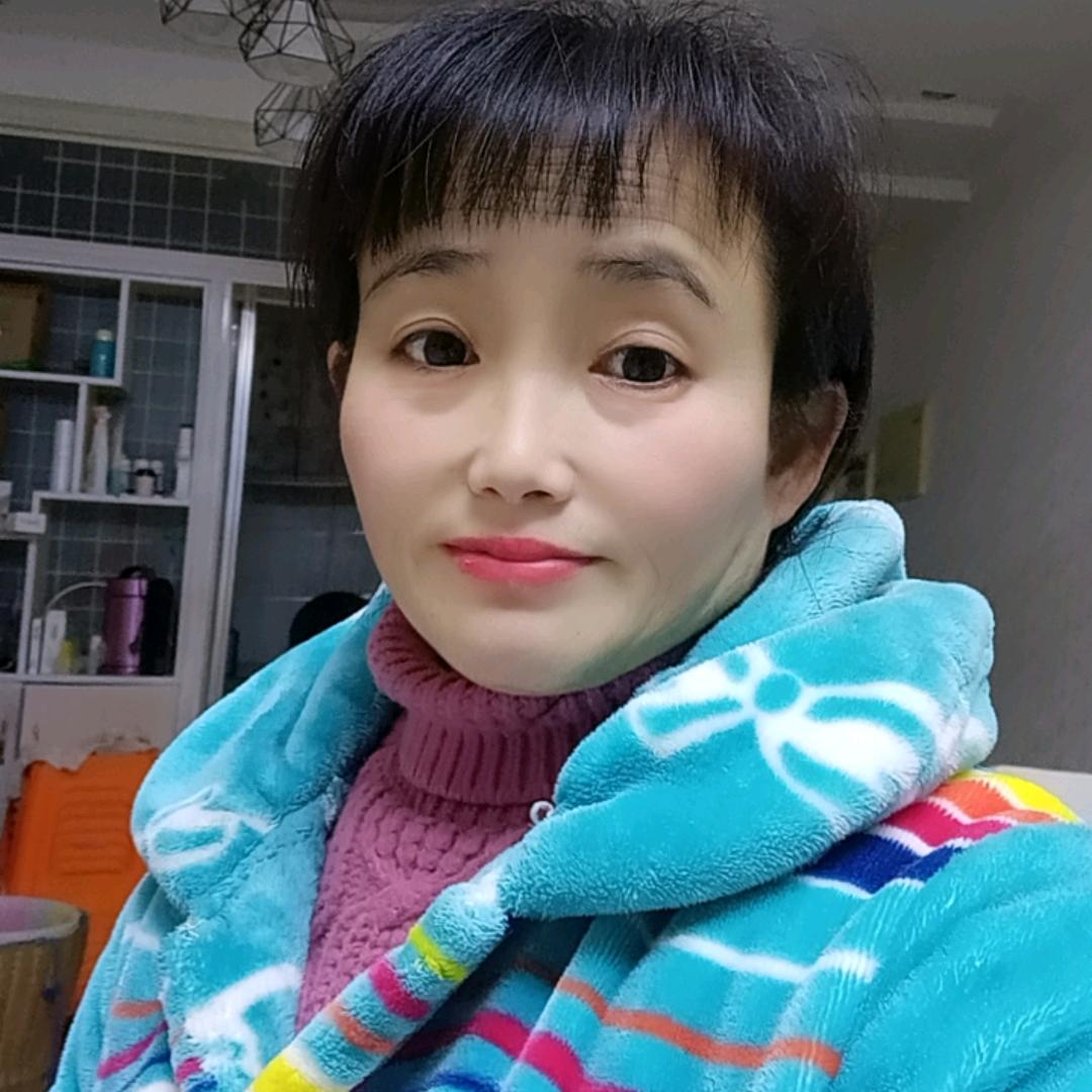 小燕子…(对口型拍视频)唱歌)🎤橱窗