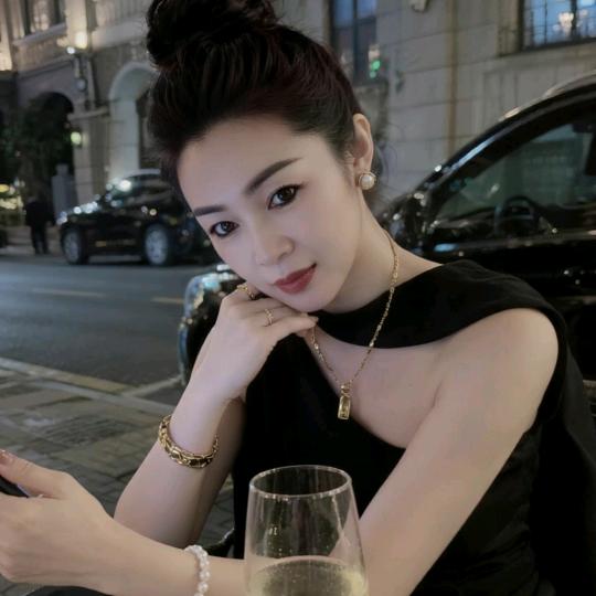 🩷颖宝每天19：10开播