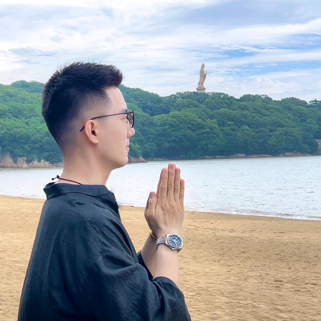小俊爱吹笛