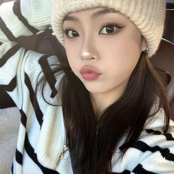 威海金建北京旅游创意屋