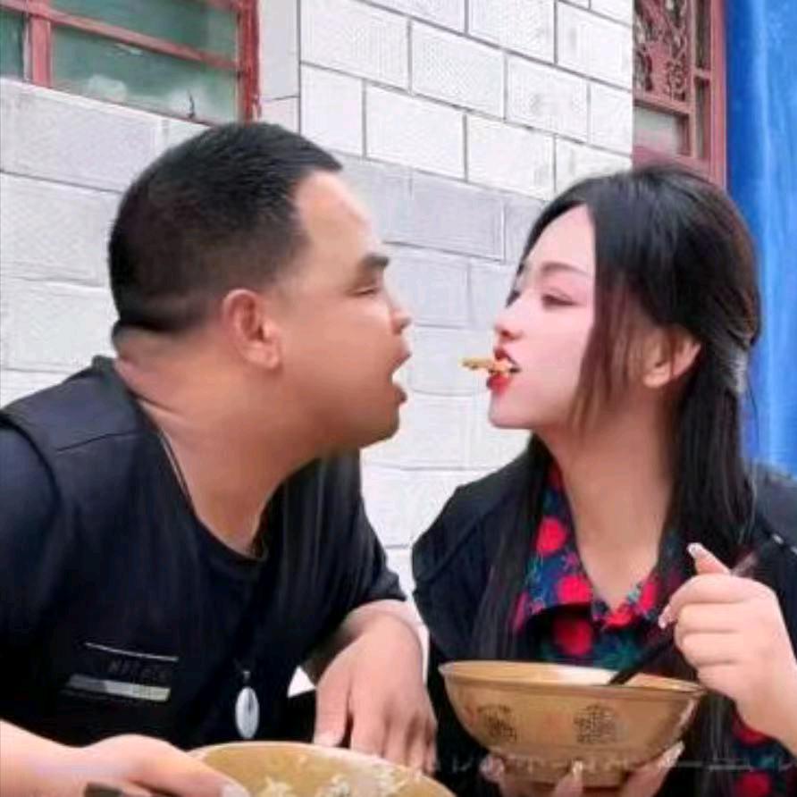 搞笑哈二蛋(蛋校长）)