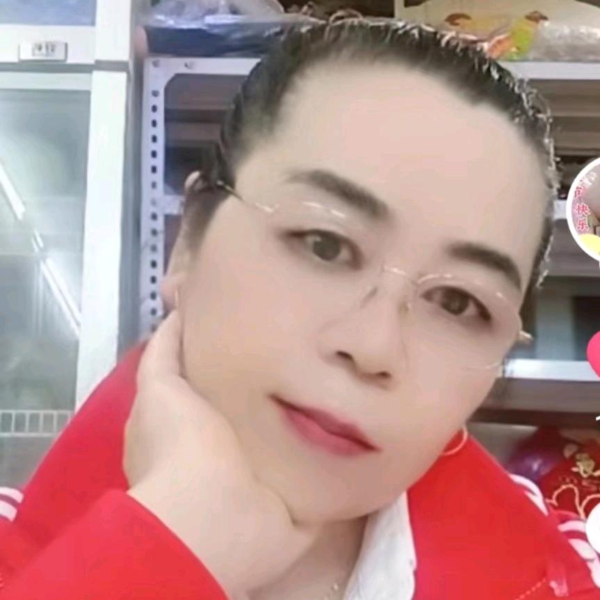 小草姐