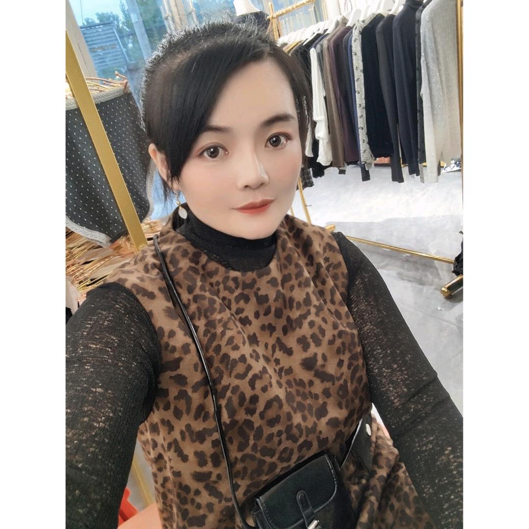 莲儿精品服饰