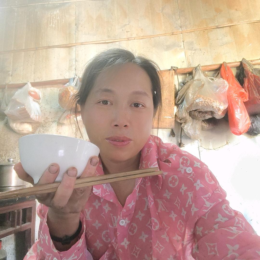 雷三妹