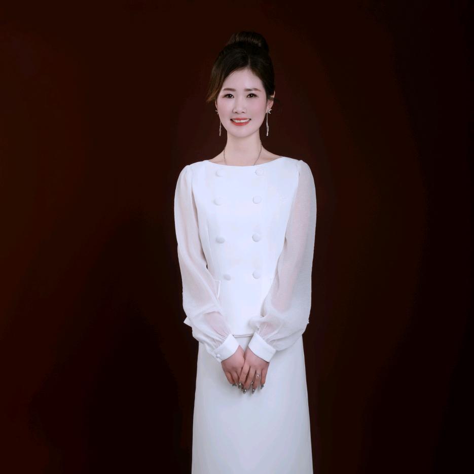 主持人 春丽