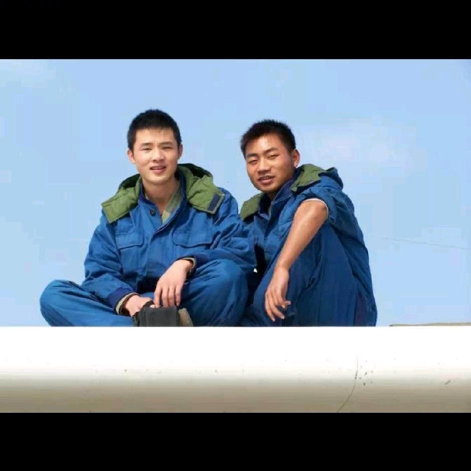 服务人🇨🇳