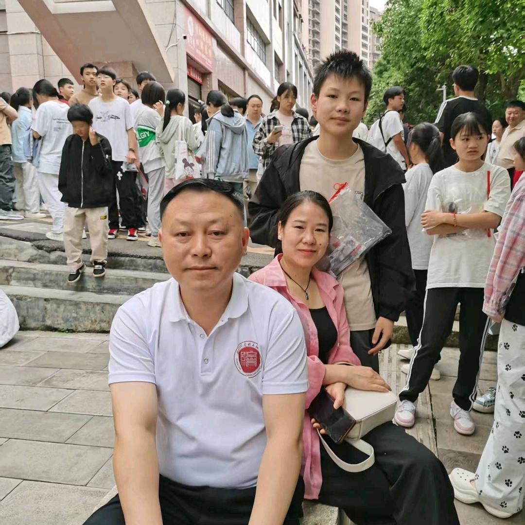 为了三个孩子而奋斗