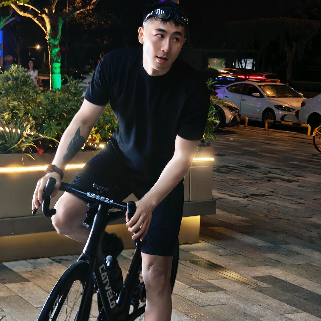 张文凯
