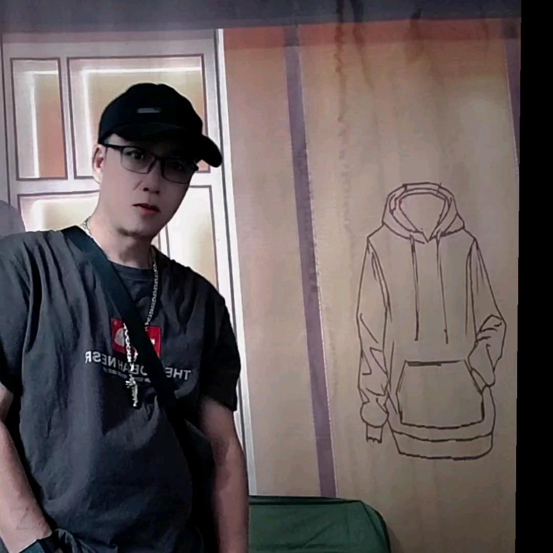 非主流优选（优茗服饰）