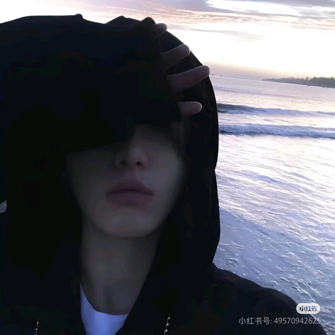 爱妃赏我一百块