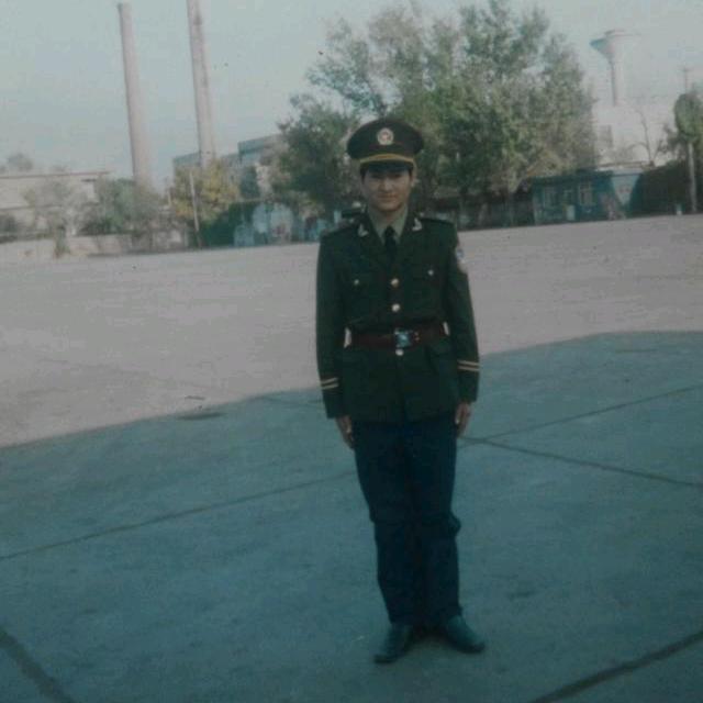 80后 軍哥