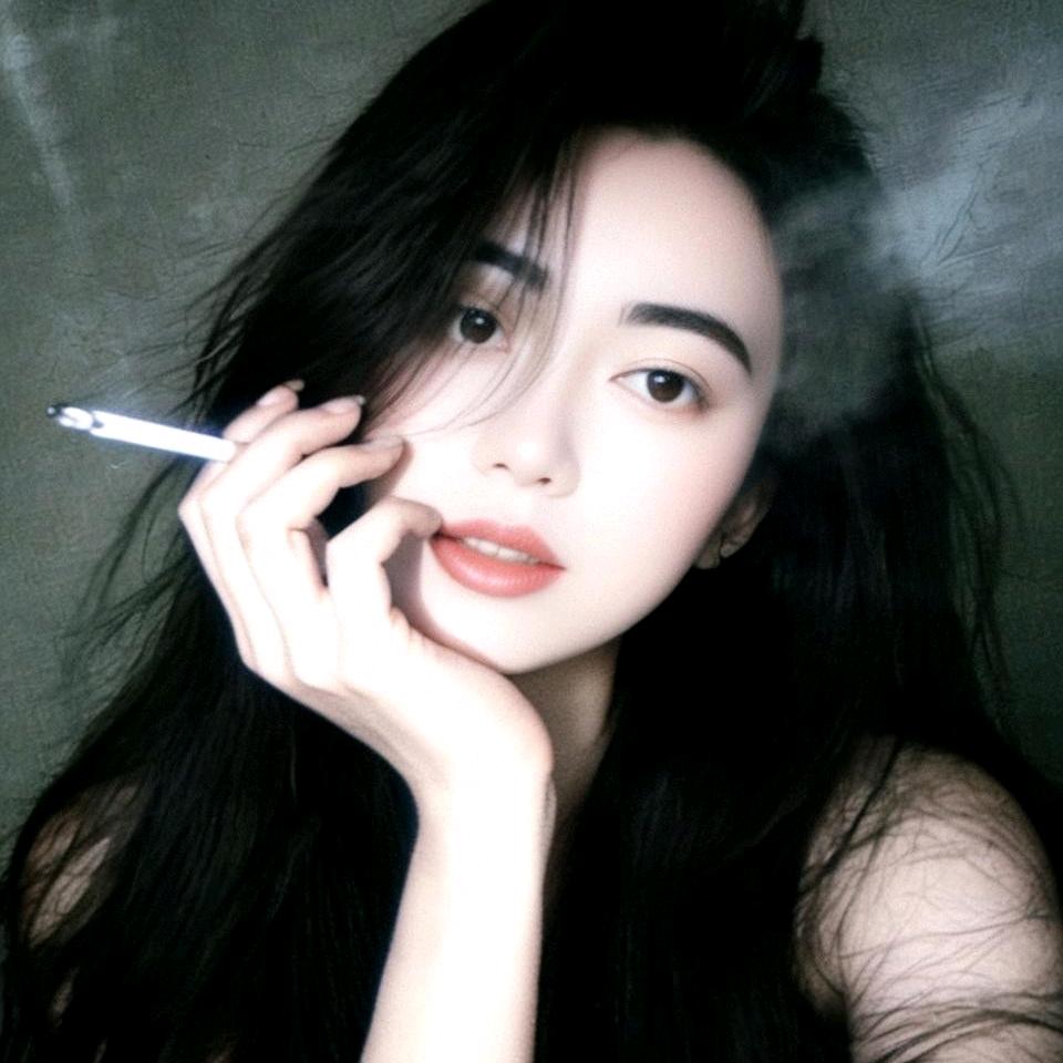 ℒᎭℯ小❀༻巧⁵₁²҈₃º҈