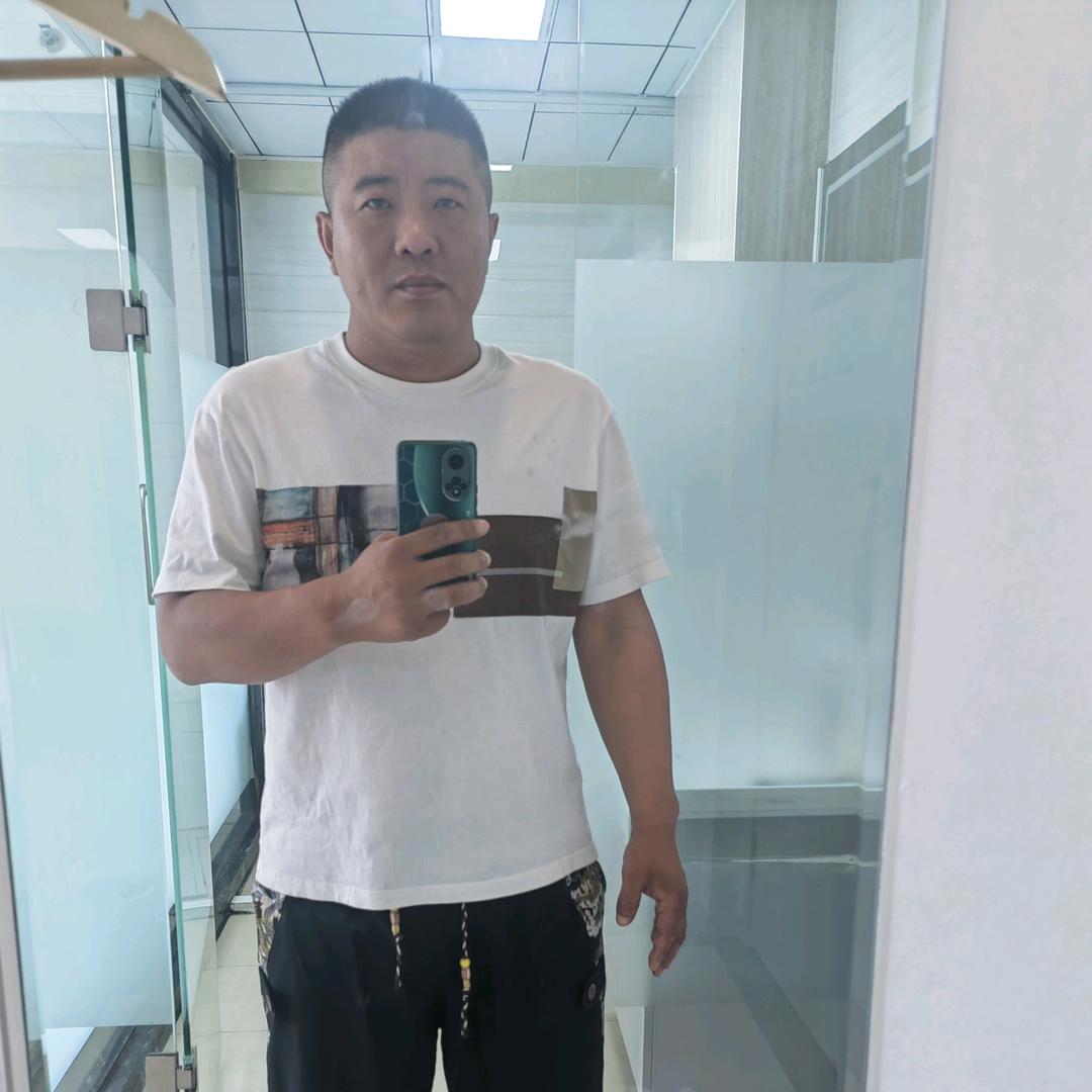 粱中王