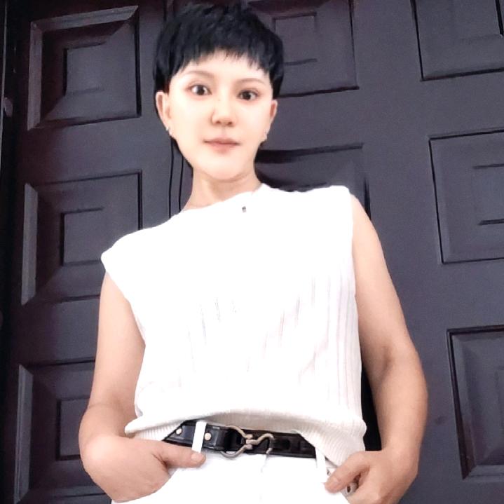 珠珠   回赞 不回关  连赞不回 谢谢