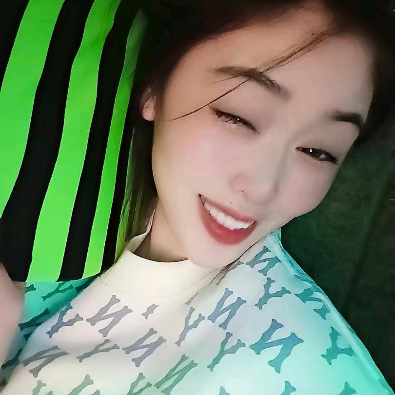 小崔蠫婆婆鲜烫牛肉米线