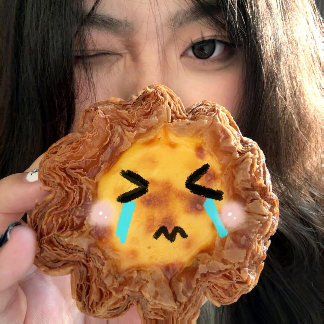 鱼七逸头像