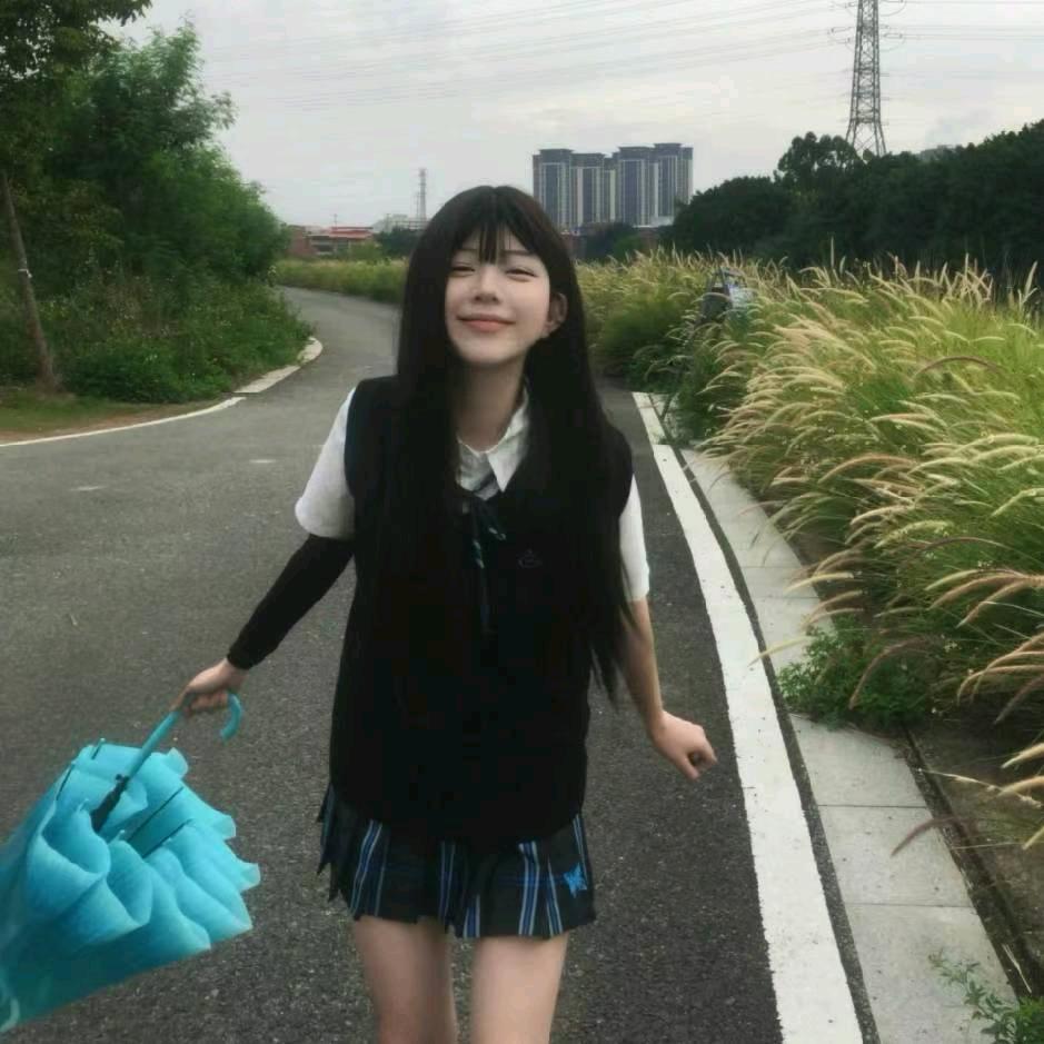 满山猴子我腚最红。
