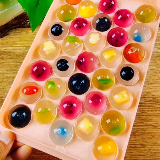 小小的我
