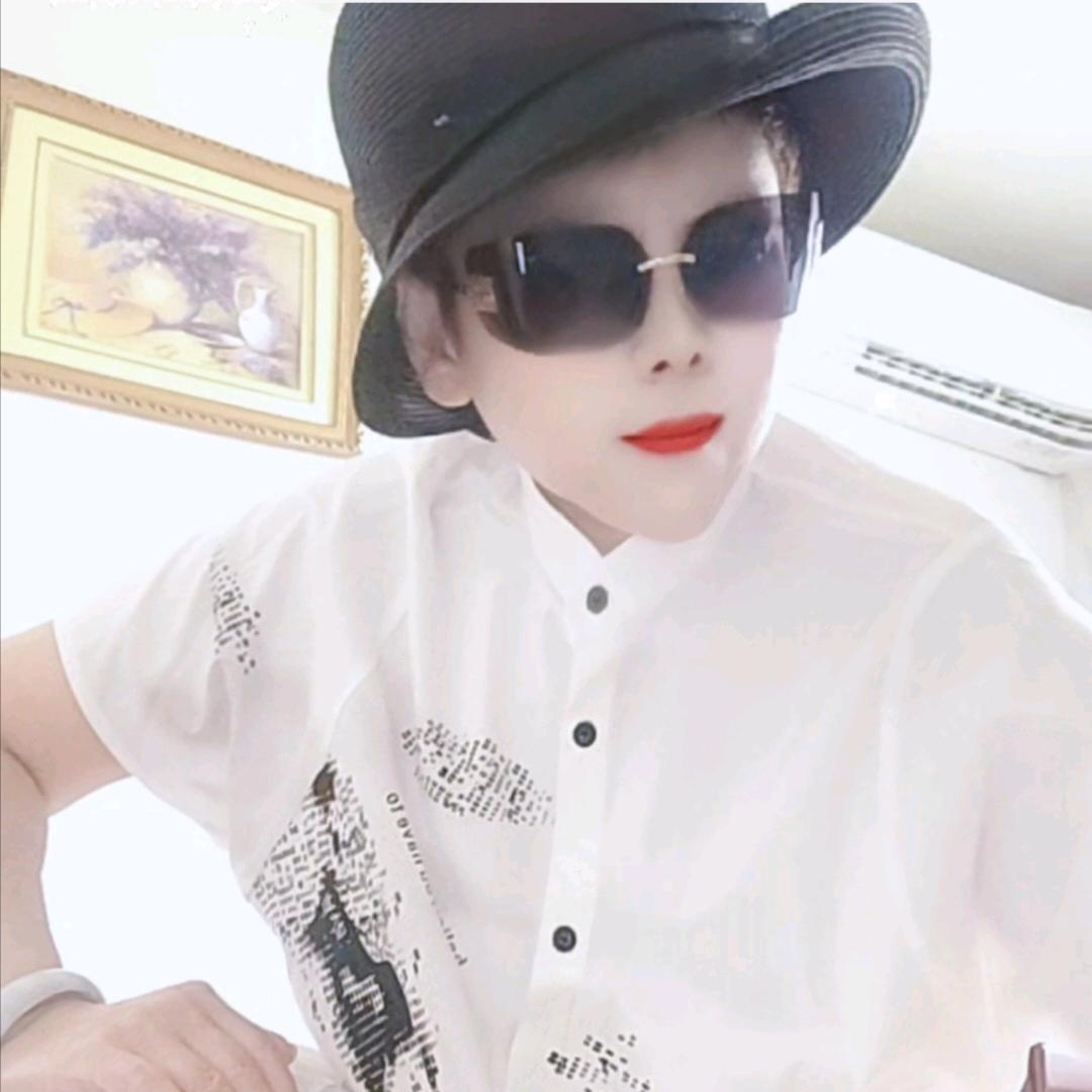 丽娜