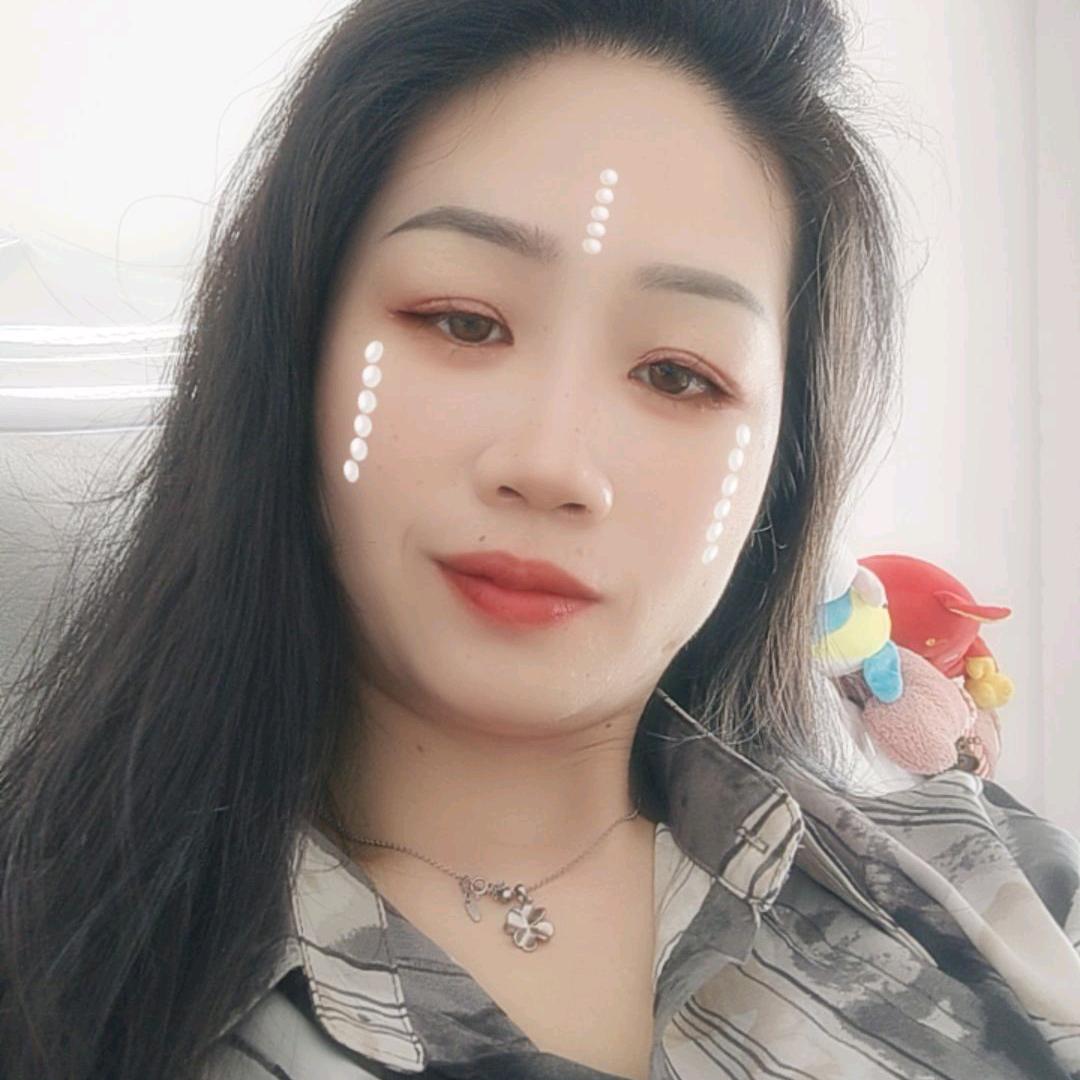 @小丫头🌹
