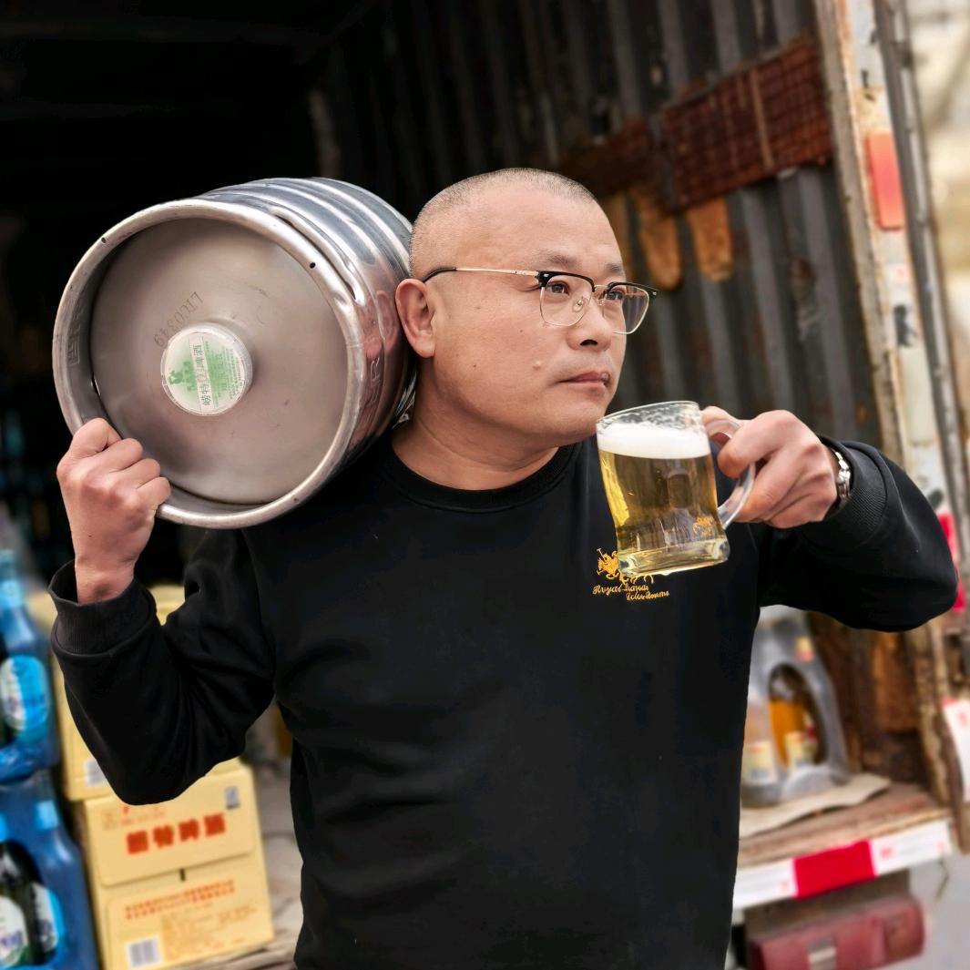 青岛扎啤哥