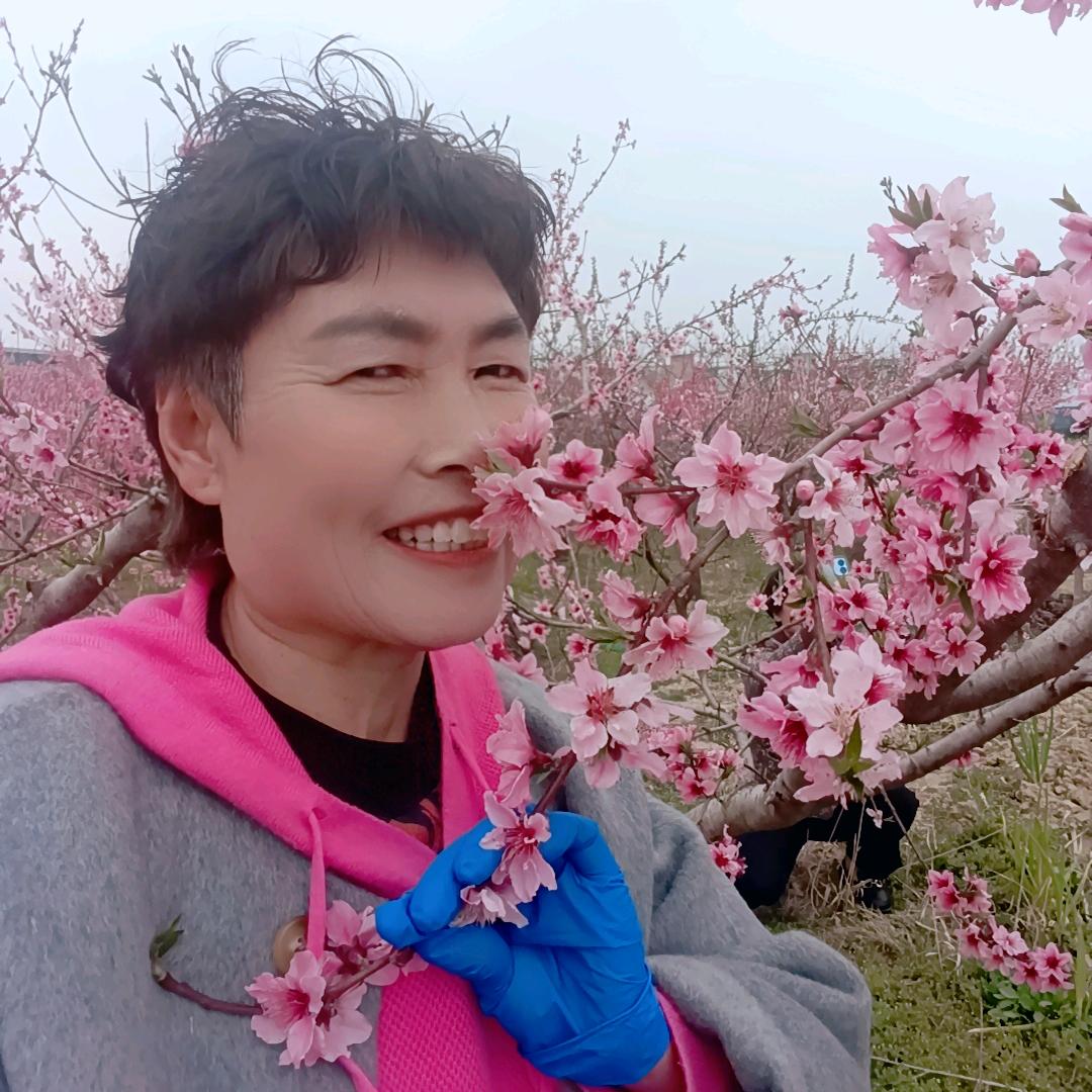 程姐爱搞笑😃