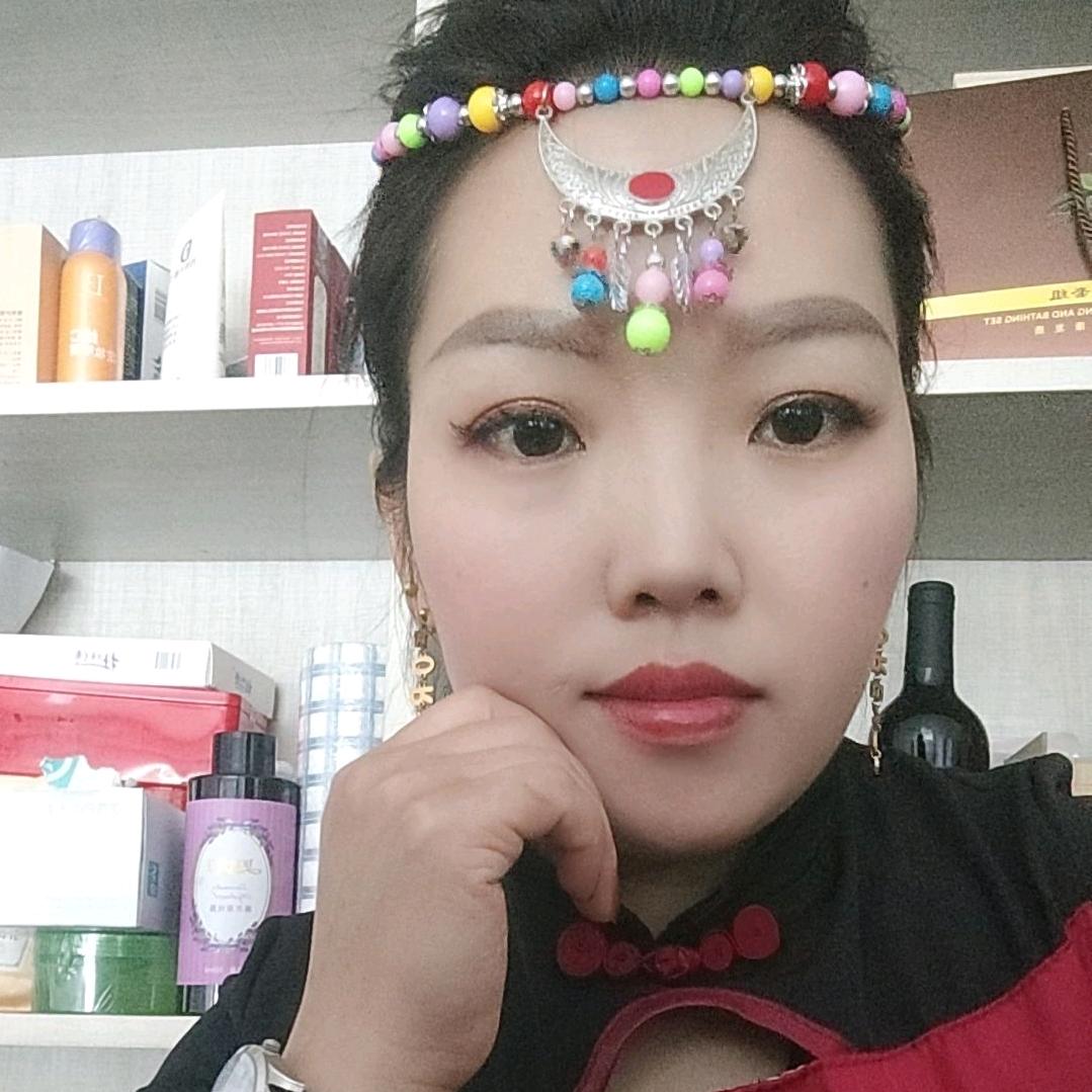 粉色小懒蝶
