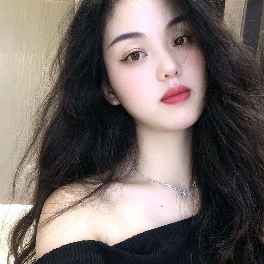 龙女士