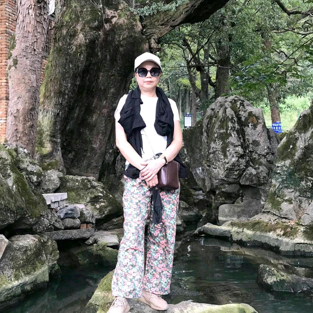 往后余生        爱恨随意