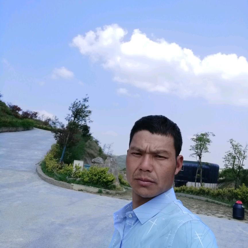 李俊