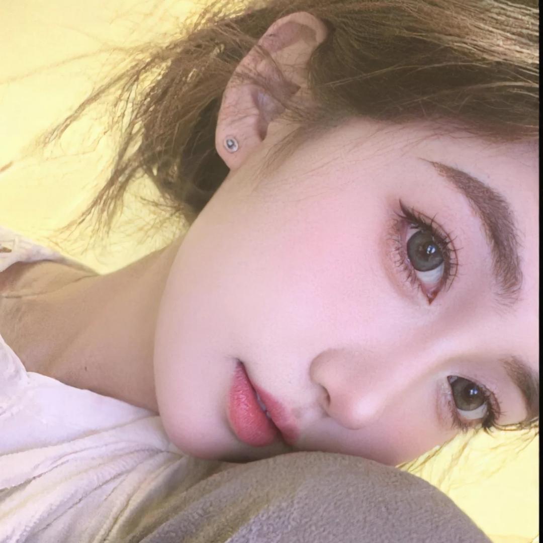 卧蚕大魔王-🐙