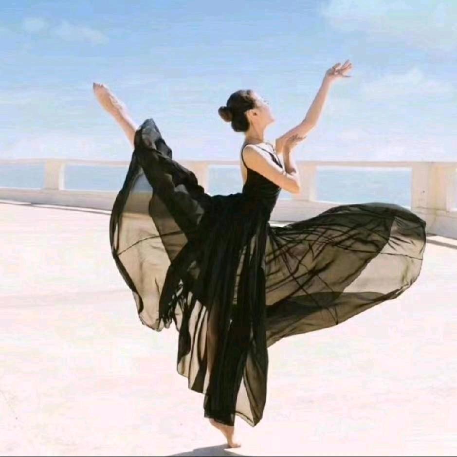 💃*