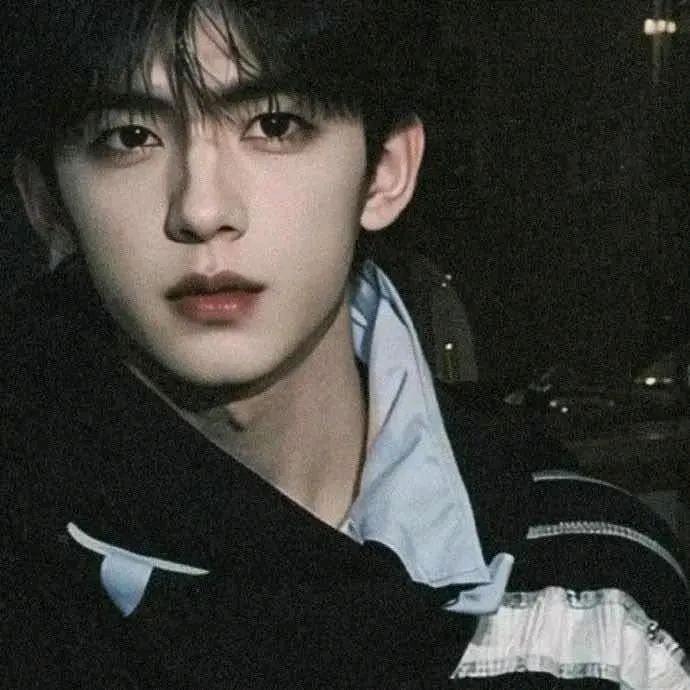 ⚜️-深情小帅.