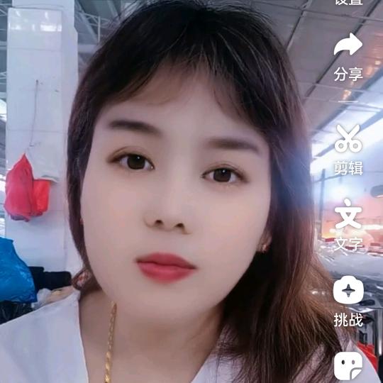 贾莉(⩺_⩹)