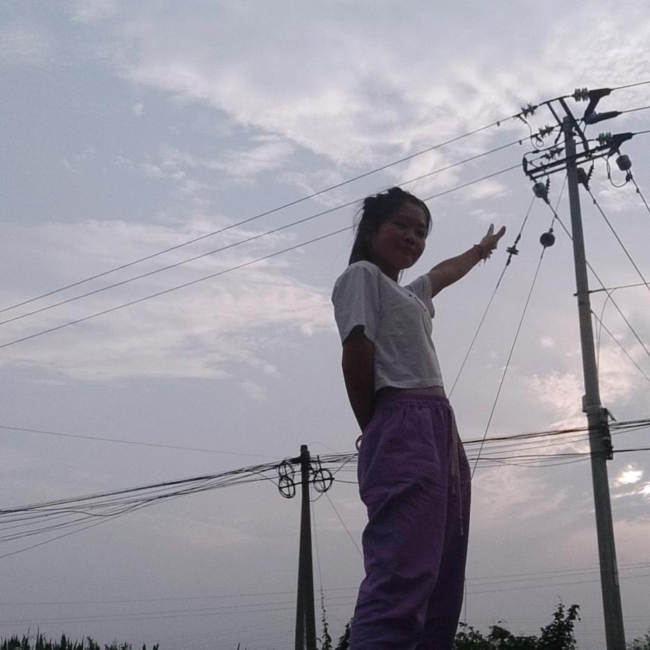 玲✨🍀烦🍀恼