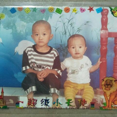:二꧁师꧂兄