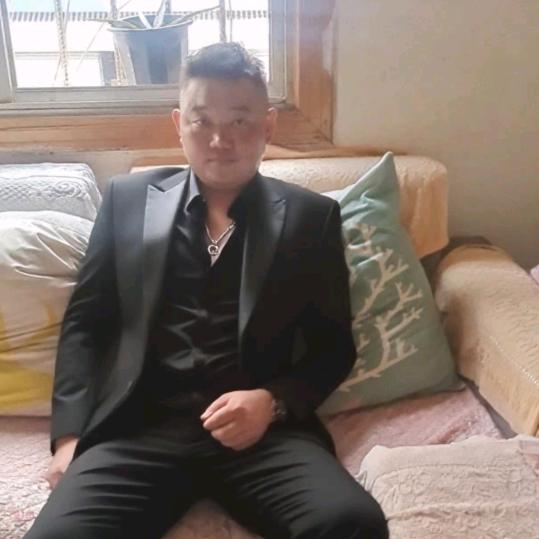 ღ᭄ཻ深情哥ღ᭄࿐